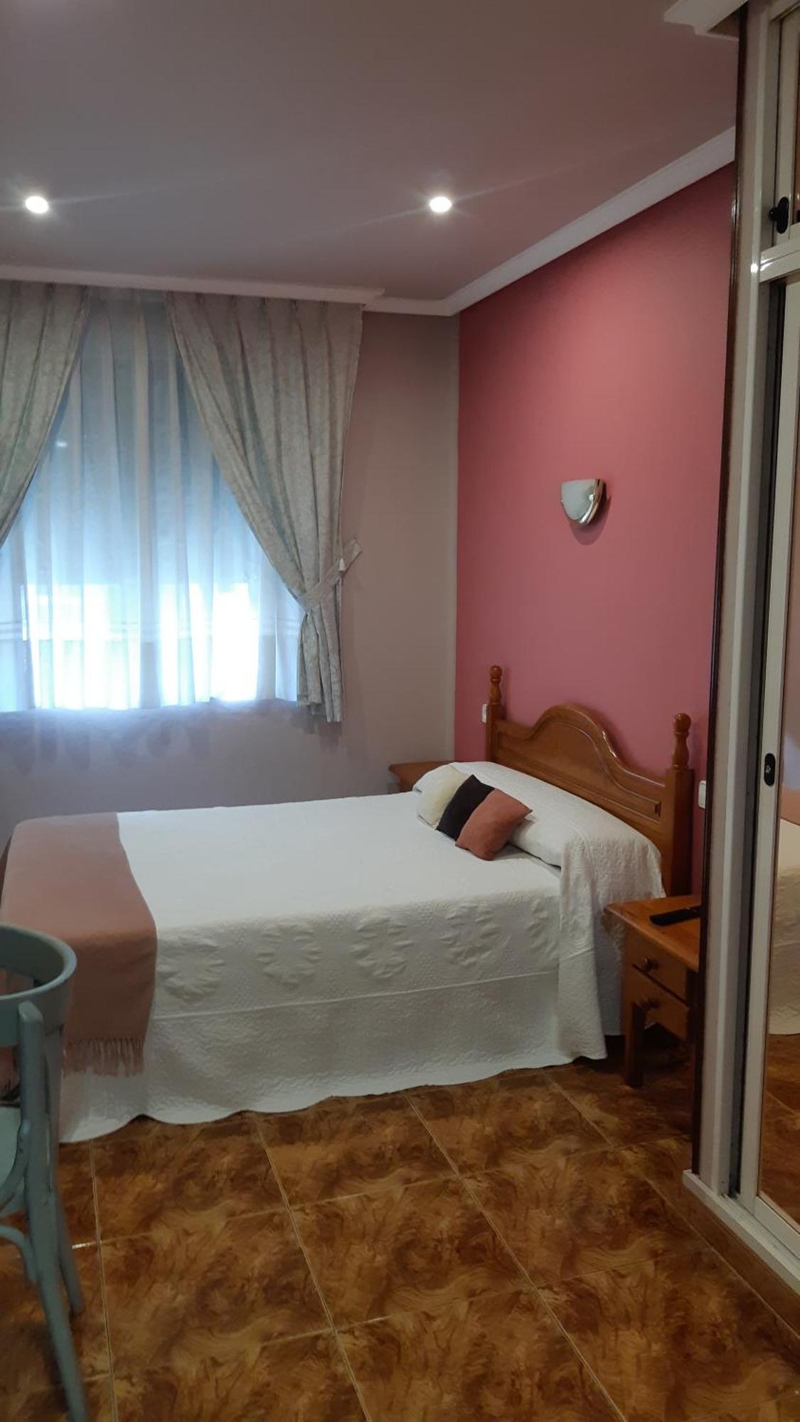 Hostal Pachin Mieres  Kültér fotó